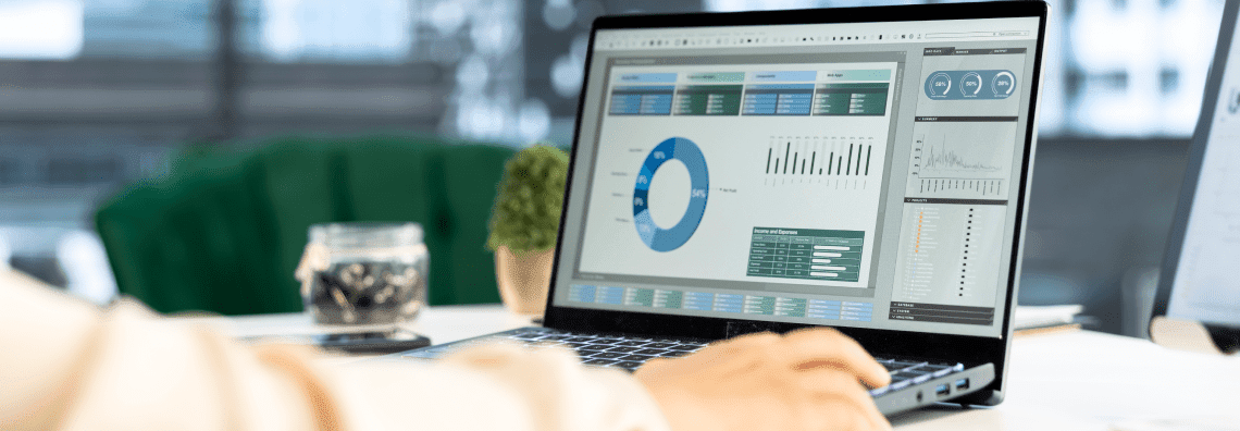Digital dashboard for safety management software
